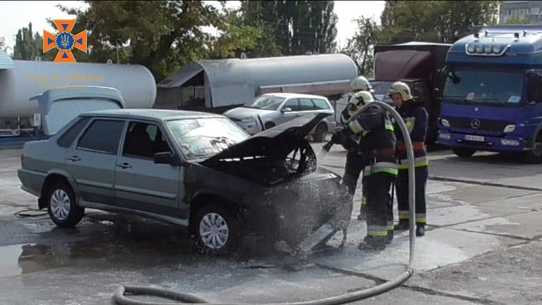 sumy-novosti-pozhar-vaz-pobedy