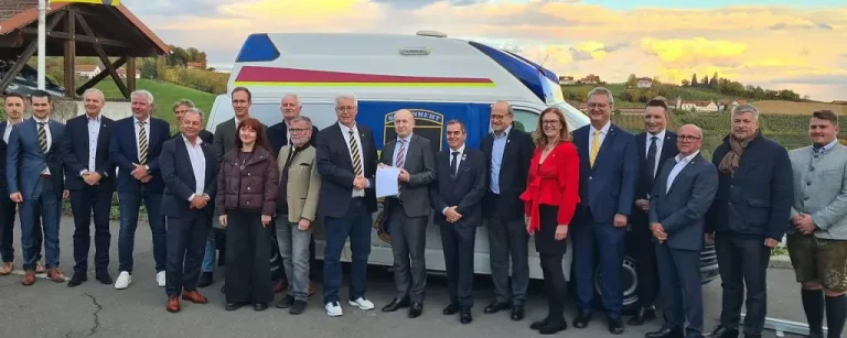 Друзі з Австрії передали на Сумщину спеціалізовану машину швидкої допомоги sumy-novosti-gum-med-avstrija