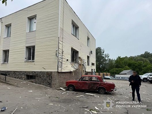 У Сумах під удар окупантів потрапила міжнародна гуманітарна організація, яка рятувала життя мирних жителів sumy-novosti-obstr-zabajkin